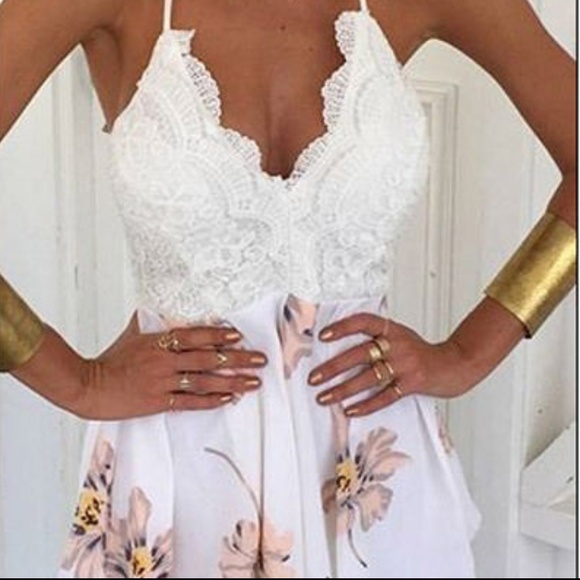 RESTOCKED Floral Lace Backless Summer VNeck Romper - Picture 6 of 7